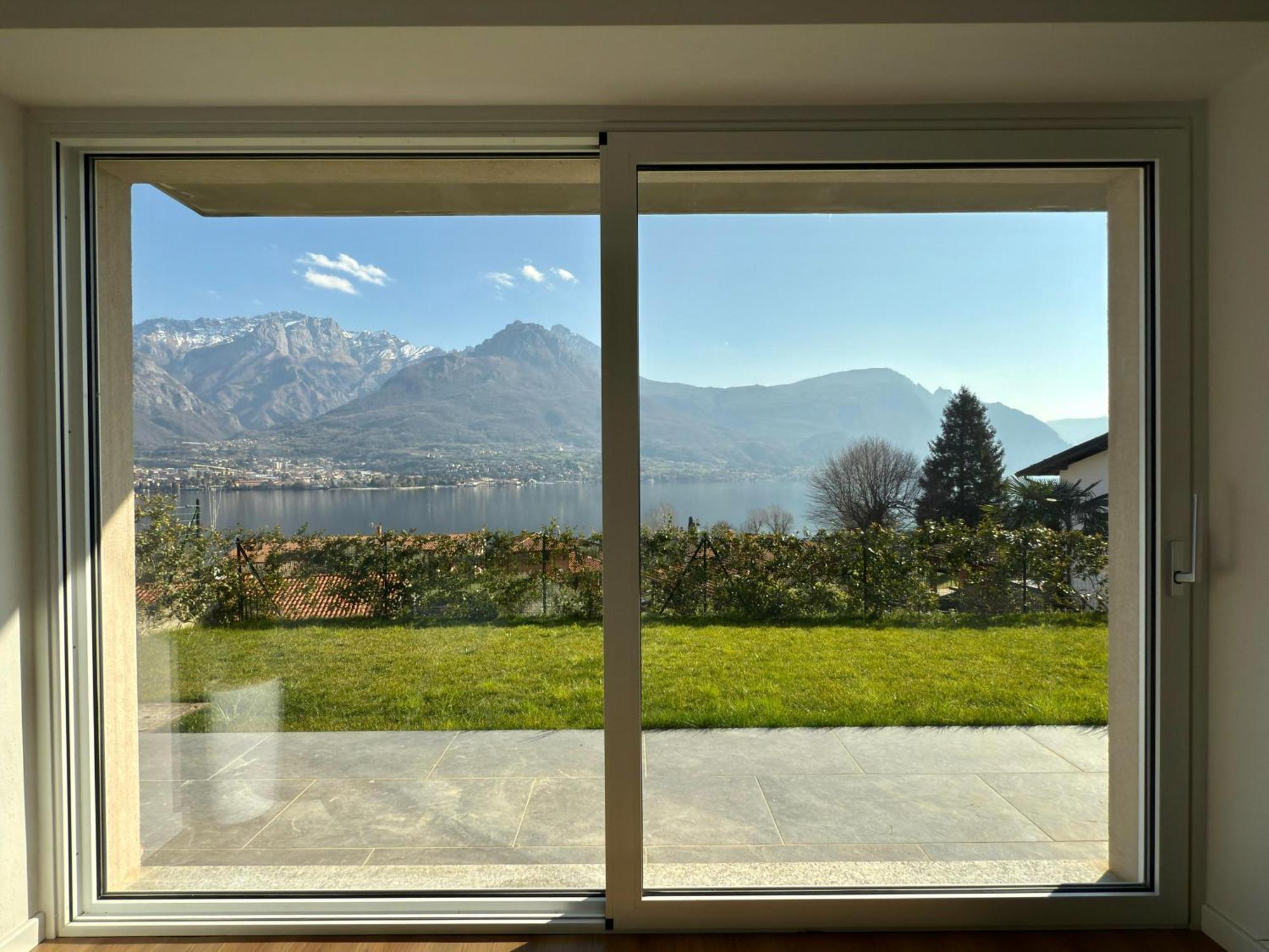 Elda Apartment With Garden And Lake View Onno 외부 사진