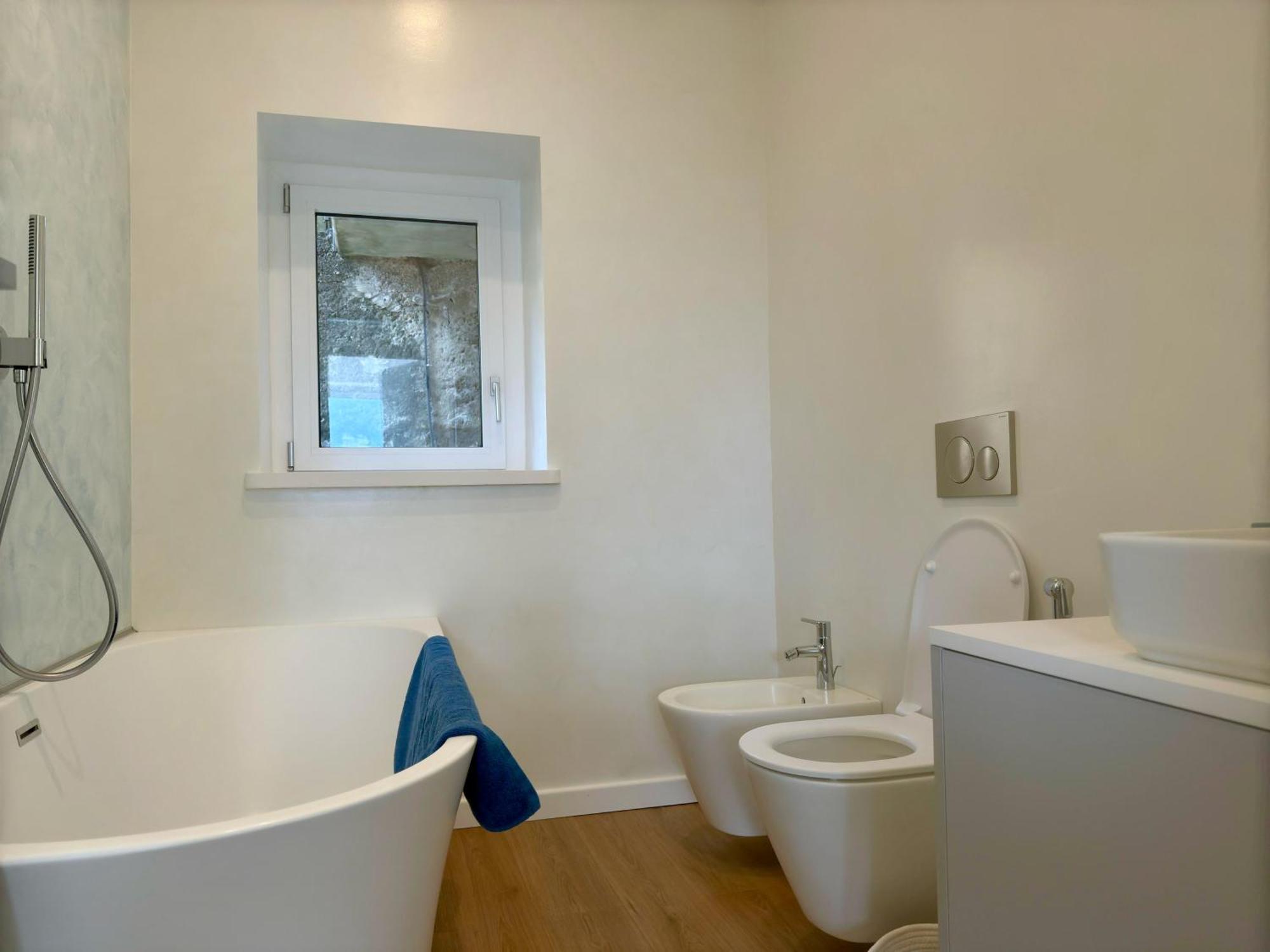 Elda Apartment With Garden And Lake View Onno 외부 사진