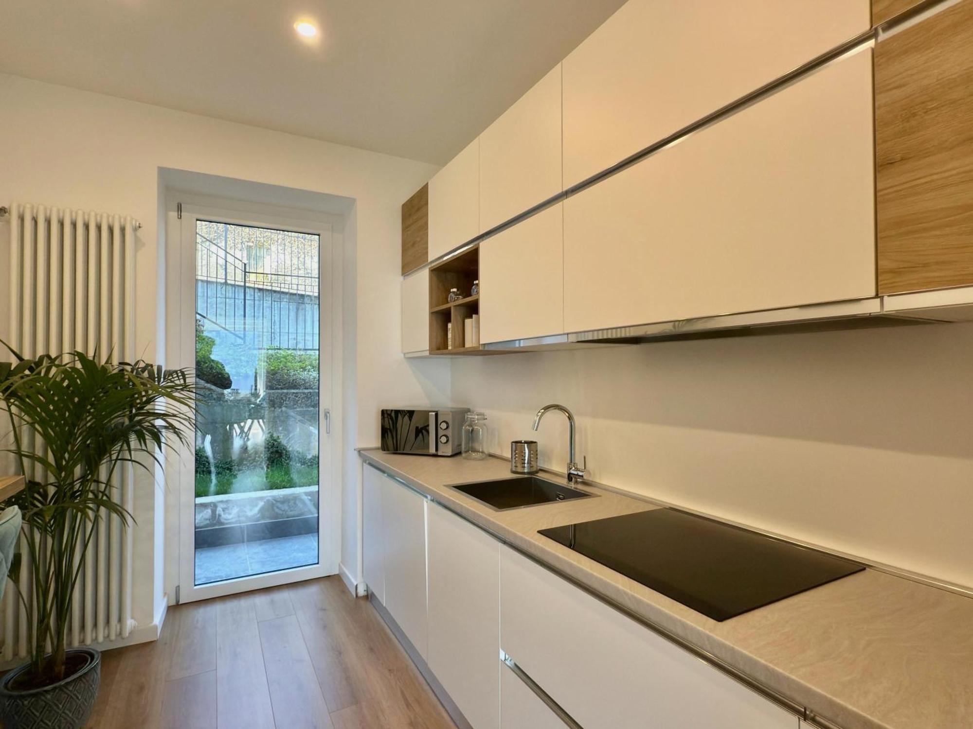 Elda Apartment With Garden And Lake View Onno 외부 사진