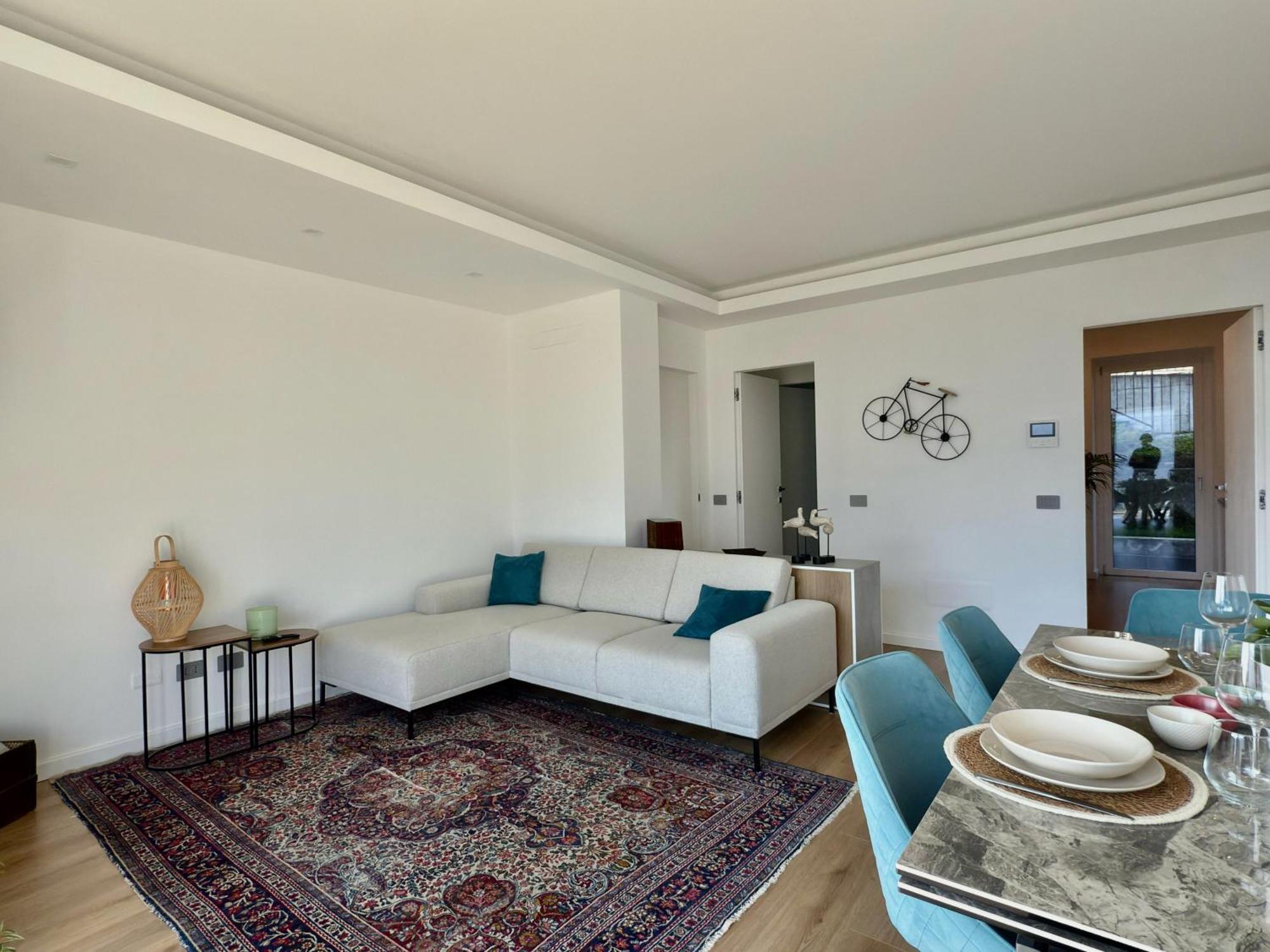 Elda Apartment With Garden And Lake View Onno 외부 사진