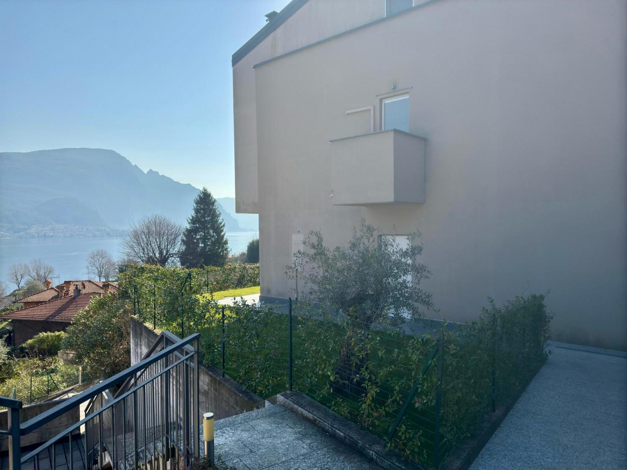 Elda Apartment With Garden And Lake View Onno 외부 사진